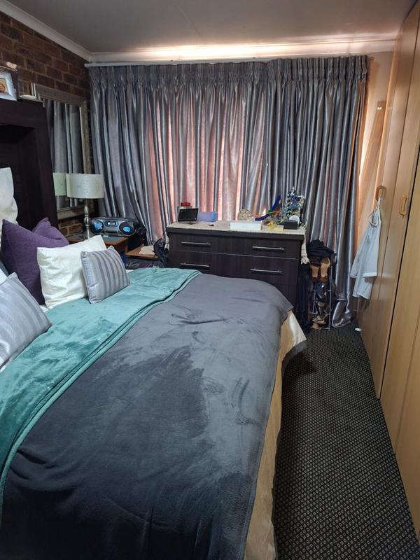 3 Bedroom Property for Sale in Vaalpark Free State